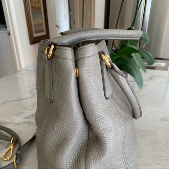 Prada Sacca - Picture 5 of 9